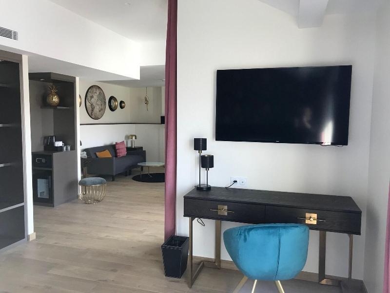 Hotel La Port D'antibes & 4*